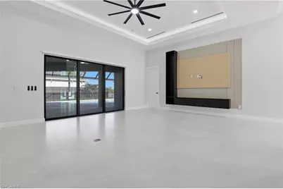 120 SW 9th Ave, Cape Coral, FL 33991 - Photo 8