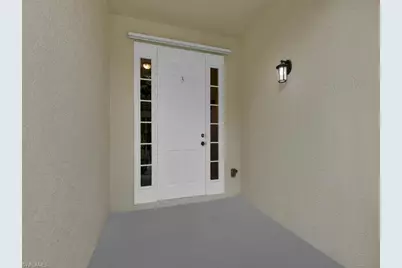 13150 Broadhurst Loop #203, Fort Myers, FL 33919 - Photo 2