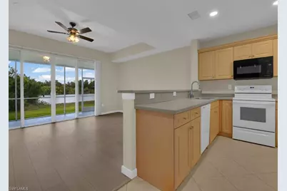 13150 Broadhurst Loop #203, Fort Myers, FL 33919 - Photo 4