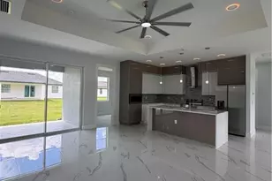 846 Runble St E, Lehigh Acres, FL 33974 - Photo 2