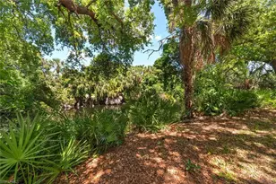 25090 Ballycastle Ct, Bonita Springs, FL 34134 - Photo 32