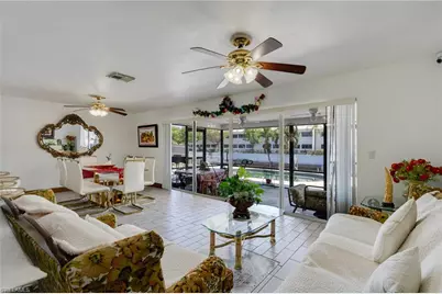 1522 Shelby Pkwy, Cape Coral, FL 33904 - Photo 2