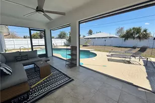 1319 SW 10th Pl, Cape Coral, FL 33991 - Photo 10