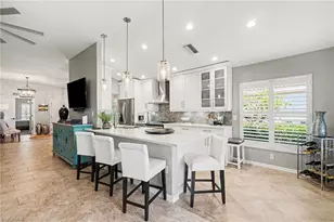 9532 Hemingway Ln, Fort Myers, FL 33913 - Photo 8