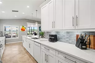9532 Hemingway Ln, Fort Myers, FL 33913 - Photo 12