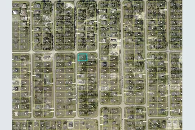 727 Andover Ave S, Lehigh Acres, FL 33974 - Photo 4