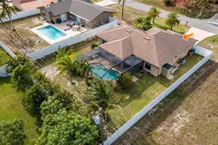 132 SE 27th Terrace, Cape Coral, FL 33904 - Photo 24
