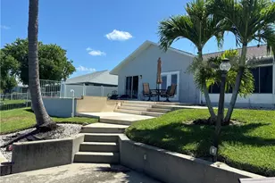 22 SE 10th Ave, Cape Coral, FL 33990 - Photo 18