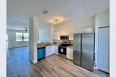 3627 Pine Oak Cir #102, Fort Myers, FL 33916 - Photo 12