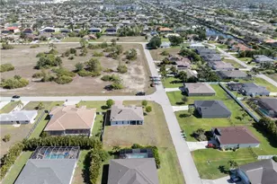 1804 SW 42nd St, Cape Coral, FL 33914 - Photo 30