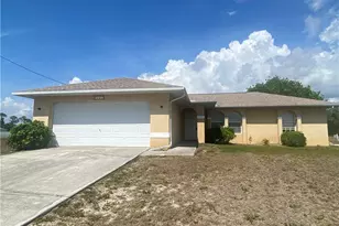 4401 NE 22nd Pl, Cape Coral, FL 33909 - Photo 1