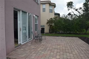 9923 Springlake Cir, Estero, FL 33928 - Photo 6