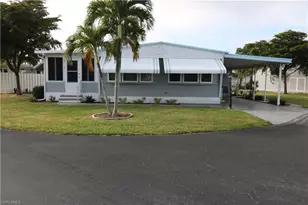 116 Coachlight Dr, Fort Myers, FL 33908 - Photo 2