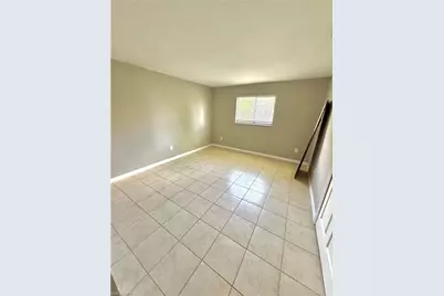 129 SE 23rd Pl #-Unit 2, Cape Coral, FL 33990 - Photo 6