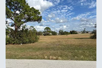 2353 NW 37th Pl, Cape Coral, FL 33993 - Photo 2