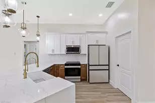 12809 Vista Pine Cir, Fort Myers, FL 33913 - Photo 8