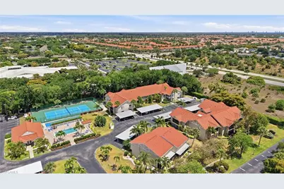 9627 Eaton Gardens Ln #205, Fort Myers, FL 33919 - Photo 6