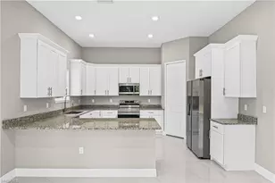 1032 Milwaukee Blvd, Lehigh Acres, FL 33974 - Photo 12