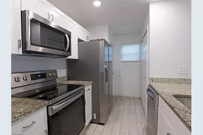 3874 Pearl St, Fort Myers, FL 33916 - Photo 2