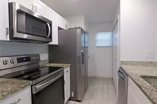 3874 Pearl St, Fort Myers, FL 33916 - Photo 2