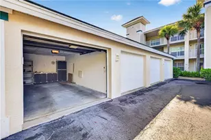 28851 Bermuda Lago Ct, Bonita Springs, FL 34134 - Photo 32