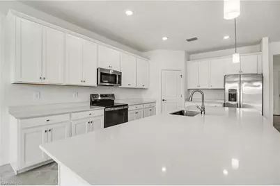 18850 River Burst Ct, North Fort Myers, FL 33917 - Photo 4