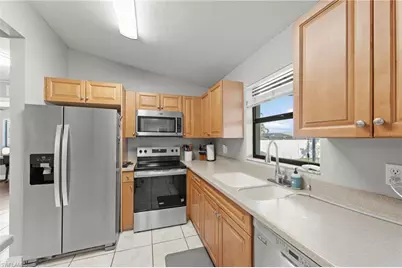 311 SW 19th Ln, Cape Coral, FL 33991 - Photo 10