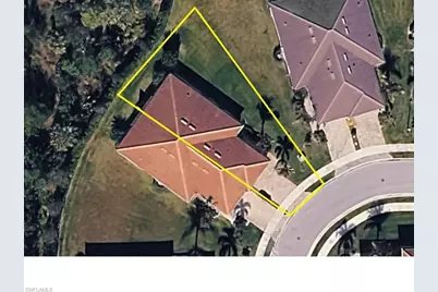 9110 Woodhurst Dr, Naples, FL 34120 - Photo 26
