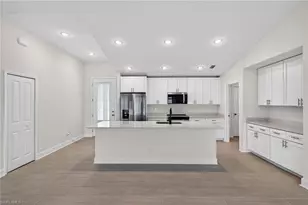 505 SW 25th Ln, Cape Coral, FL 33914 - Photo 8
