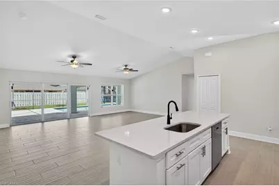 505 SW 25th Ln, Cape Coral, FL 33914 - Photo 12