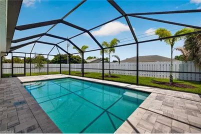 505 SW 25th Ln, Cape Coral, FL 33914 - Photo 1