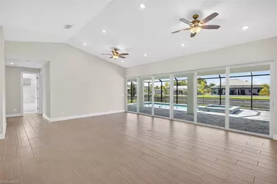 136 SW 12th St, Cape Coral, FL 33991 - Photo 10