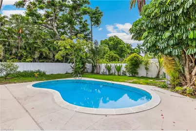 1358 Hopedale Dr, Fort Myers, FL 33919 - Photo 26