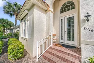 8916 Dartmoor Way, Fort Myers, FL 33908 - Photo 6