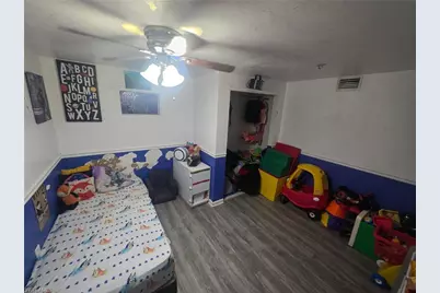 2820 38th St SW, Lehigh Acres, FL 33976 - Photo 8