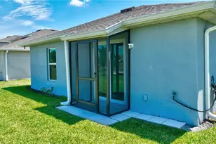 20340 Caroline Crk Pl, Lehigh Acres, FL 33974 - Photo 4