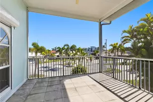 26 Palmview Blvd, Fort Myers Beach, FL 33931 - Photo 6