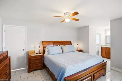 202 SE 10th Ter, Cape Coral, FL 33990 - Photo 20