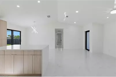 1906 NE 16th Pl, Cape Coral, FL 33909 - Photo 16
