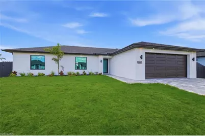 1906 NE 16th Pl, Cape Coral, FL 33909 - Photo 2