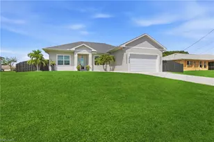 3046 NW 2nd Pl, Cape Coral, FL 33993 - Photo 2