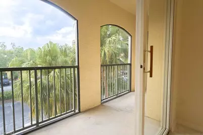 11521 Villa Grand #911, Fort Myers, FL 33913 - Photo 14