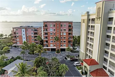 14813 Laguna Dr #401, Fort Myers, FL 33908 - Photo 1