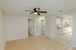 3307 SE 15th Pl, Cape Coral, FL 33904 - Photo 4