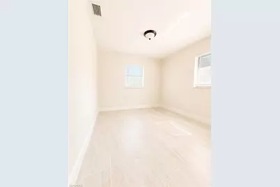 3425 South St, Fort Myers, FL 33916 - Photo 10