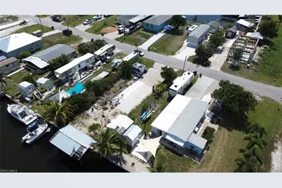 2776 Patterson Ct, Saint James City, FL 33956 - Photo 4