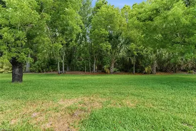 9584 Dunkirk Dr, Fort Myers, FL 33919 - Photo 22