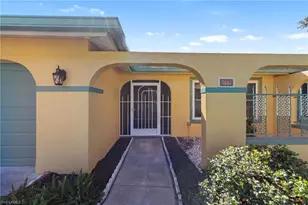 7810 Deni Dr, North Fort Myers, FL 33917 - Photo 4