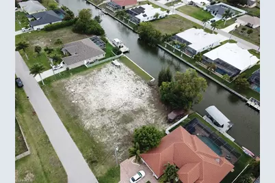 1831 SW 31st Ter, Cape Coral, FL 33914 - Photo 6