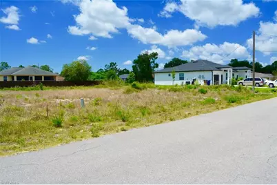 4507 27th St SW, Lehigh Acres, FL 33973 - Photo 6